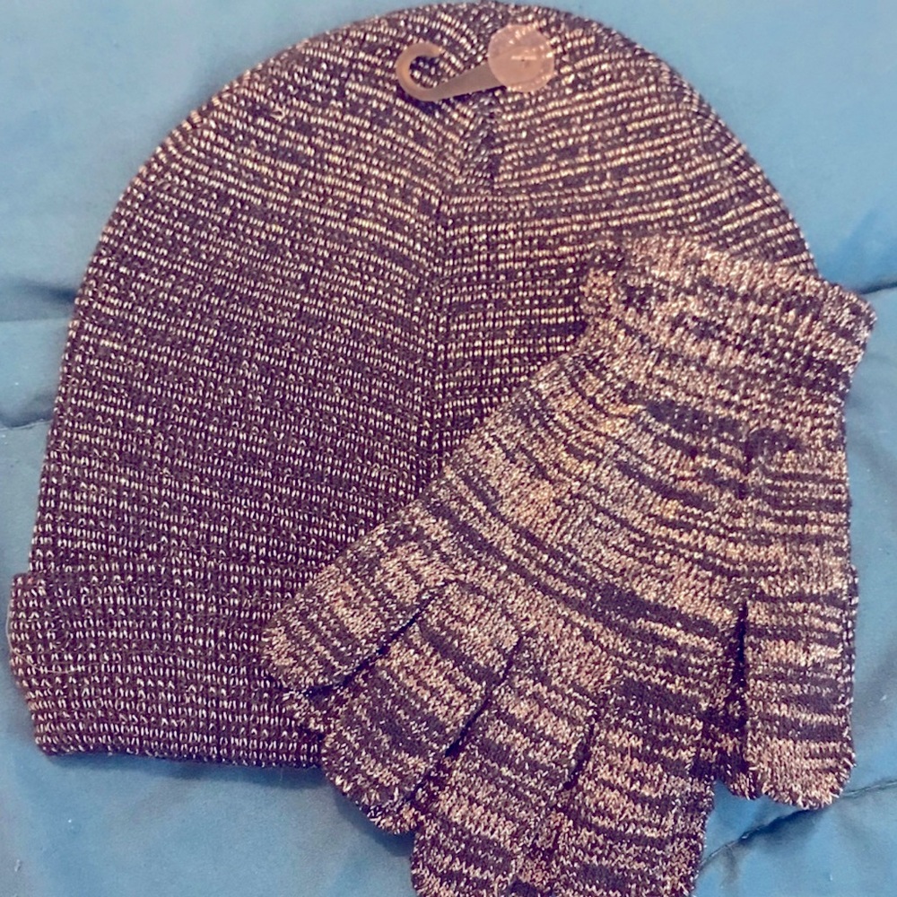 Hat & Glove Set